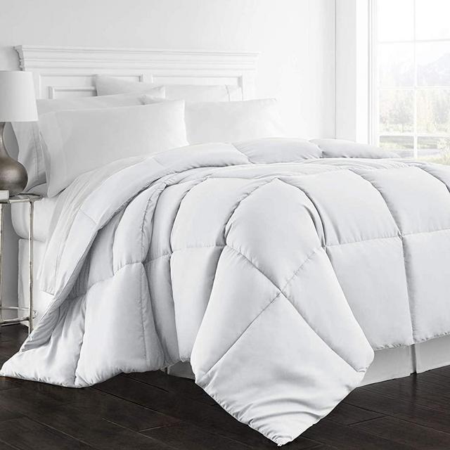 Beckham Hotel Collection King/Cal King Comforter – 1300 Series Goose Down Alternative Bed Comforters – Luxury King/Cal King Size Blanket - Machine Washable, All-Season Bedding, Duvet Insert - White
