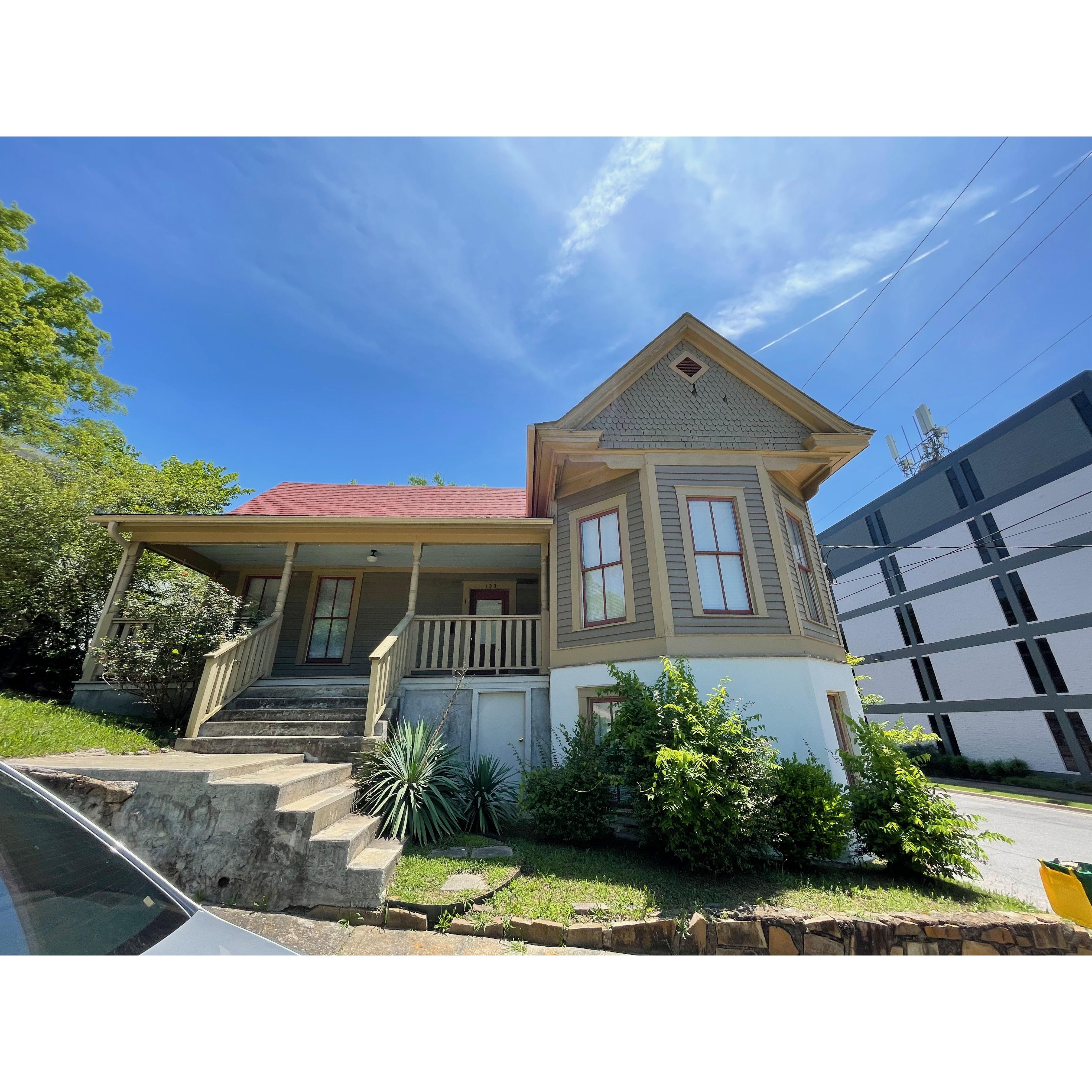 The first house we rented together right before I started medical school (2022)
