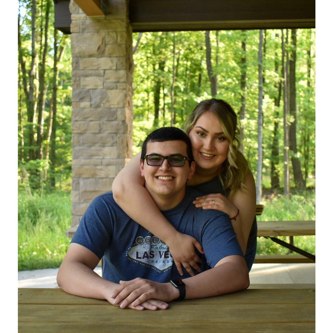 Taking Anniversary pictures for our 5 year!