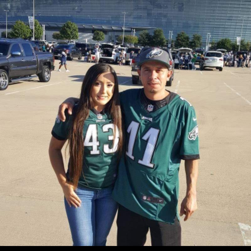 We love watching our Eagles play the Cowboys