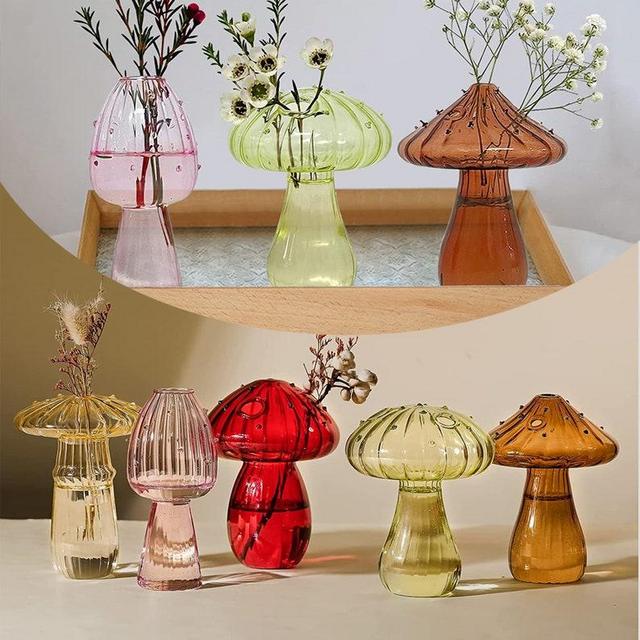 Cute Mushroom Glass Bud Vase, Coloured Fine Glass Vase, Glass Mushroom Vase Cottagecor Decor, Mushroom Hydroponic Vase