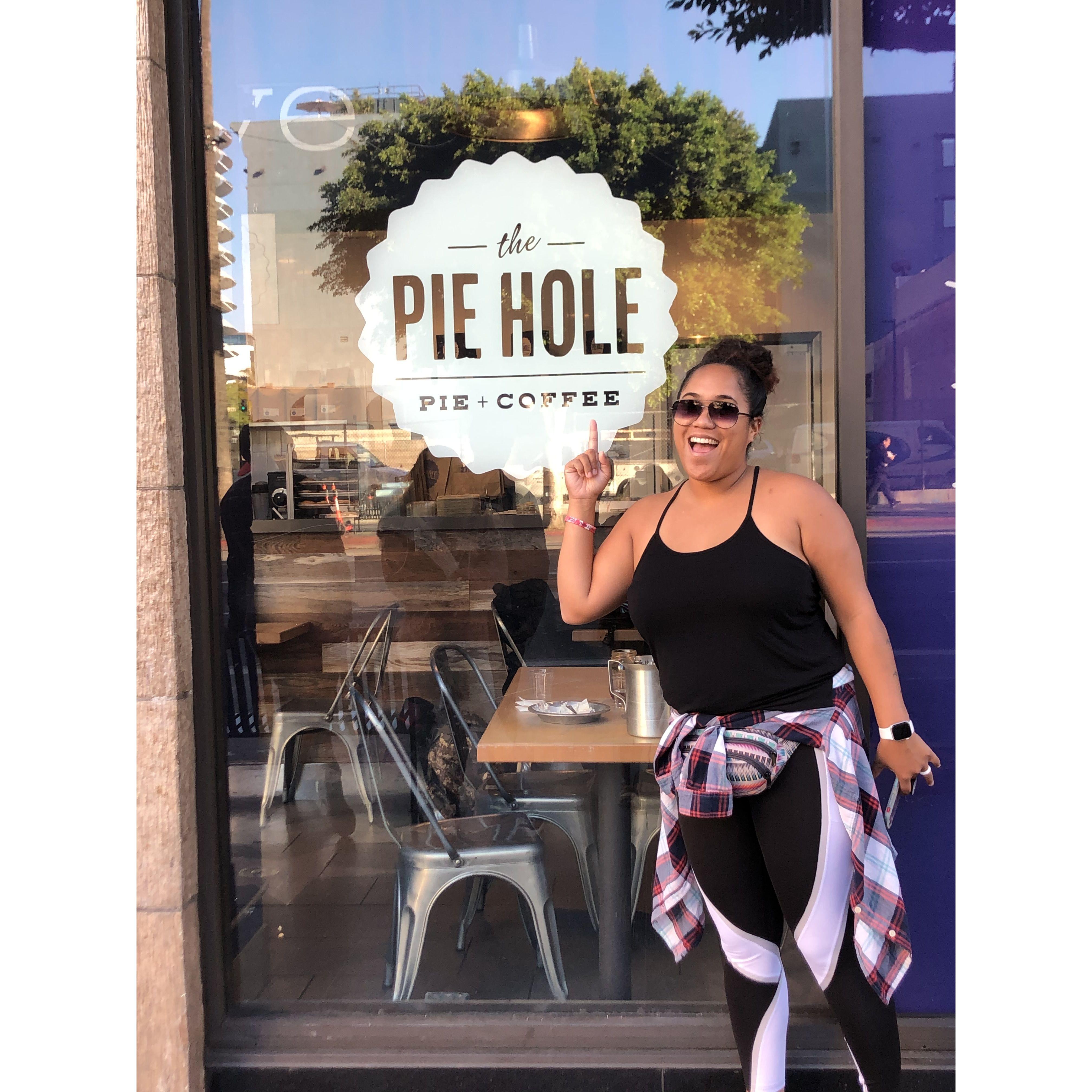 Lithe aka Pie found her shop!