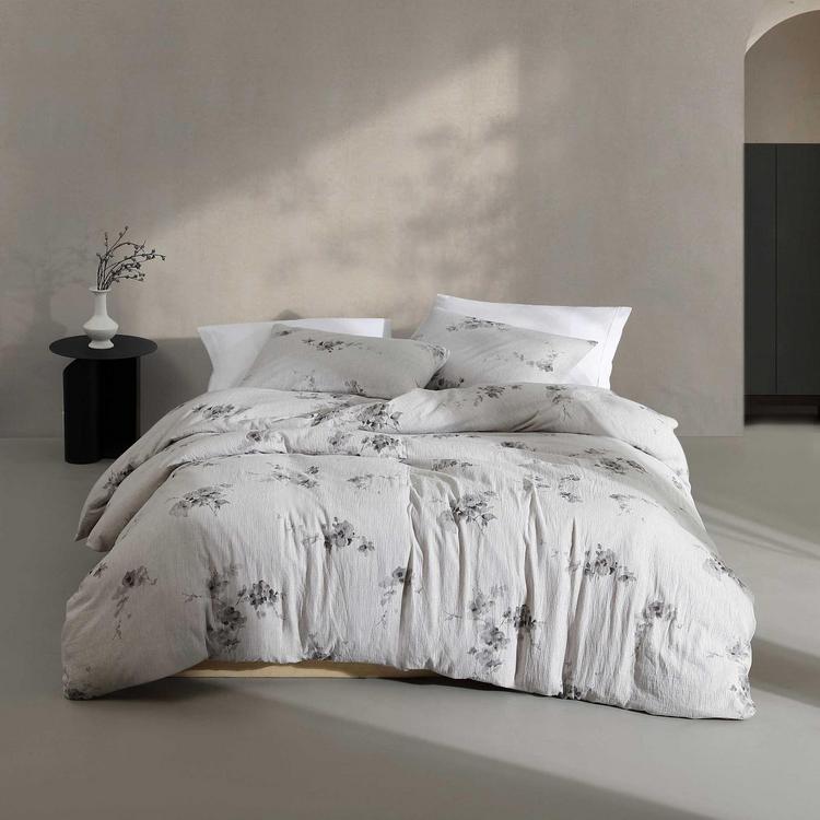 Calvin klein shop comforter set