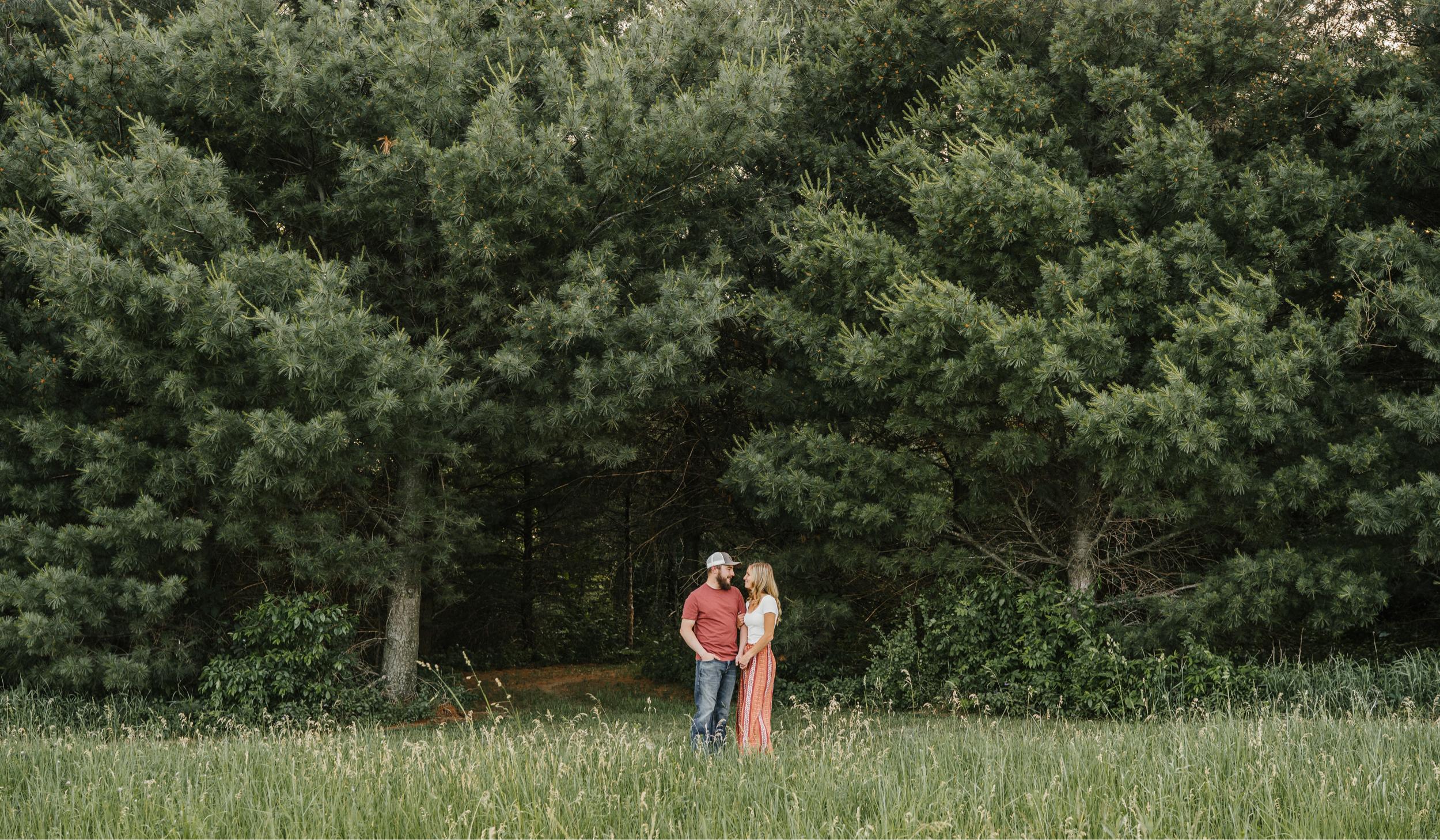 The Wedding Website of Jessie Hale and Lucas Jordan