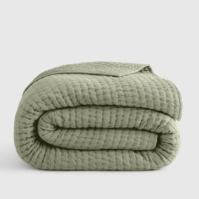European Linen Cotton Stitch Quilt