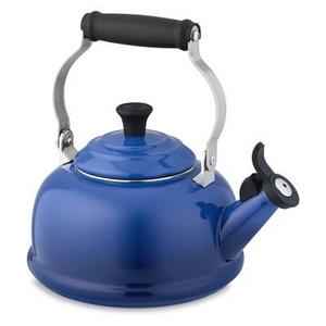 Le Creuset Classic Tea Kettle, Lapis
