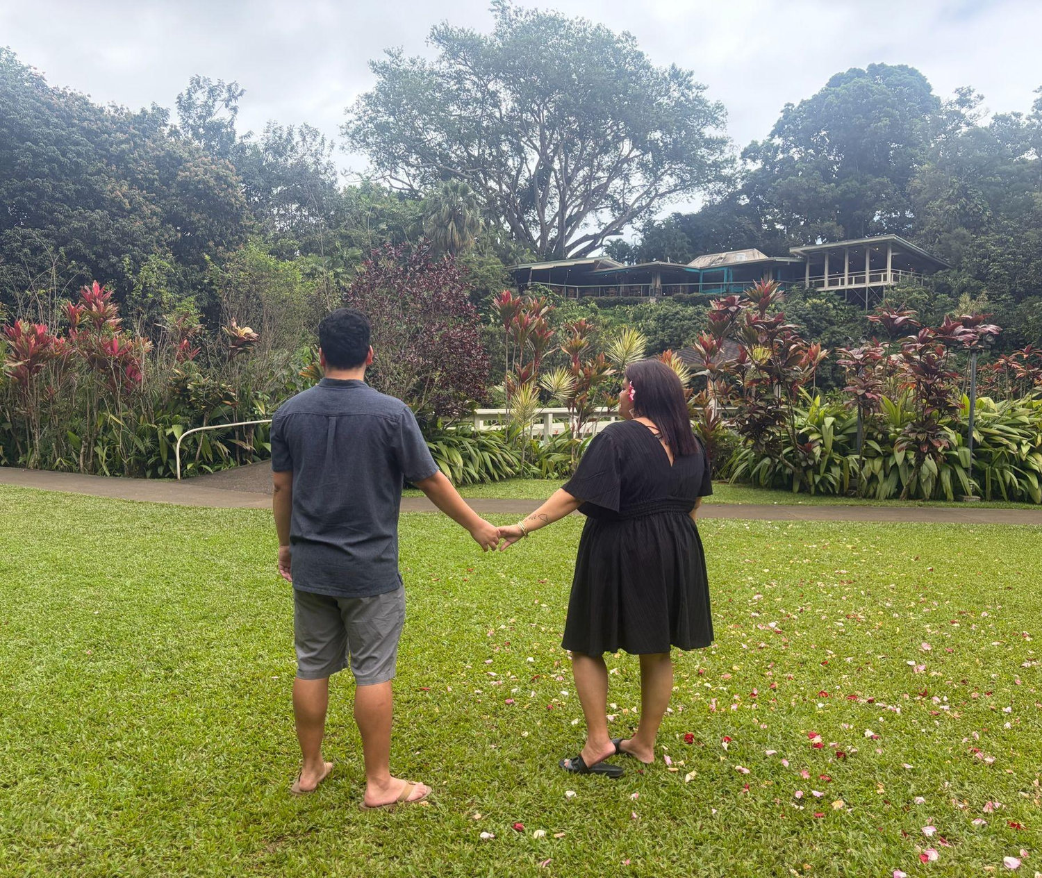 The Wedding Website of Napua Subiono and Keola McKay