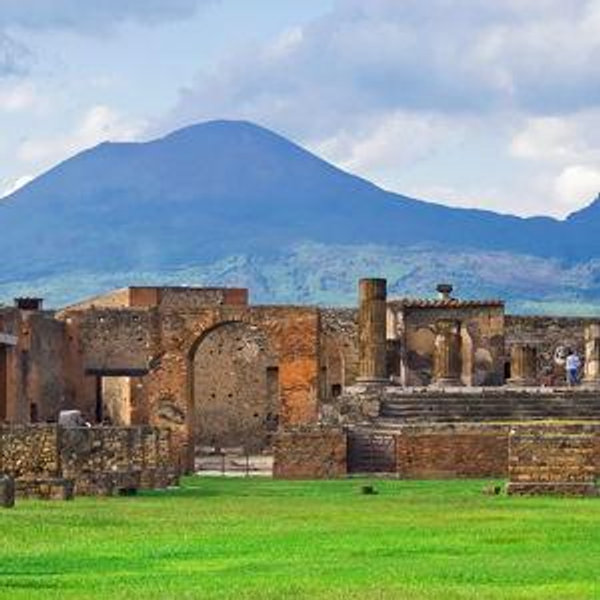 Pompeii Skip-the-Line Tickets with Official Audio Guide for 2