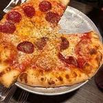 Z'Abbracci - Pizza, Pasta & Tap House