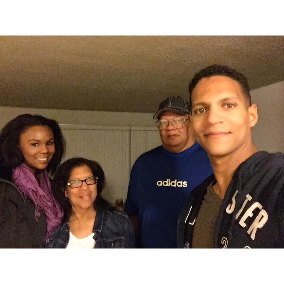 The day Amber first met Chris' parents and sister.