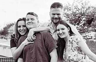 The Wedding Website of Mandy Wright and Ross Lundquist