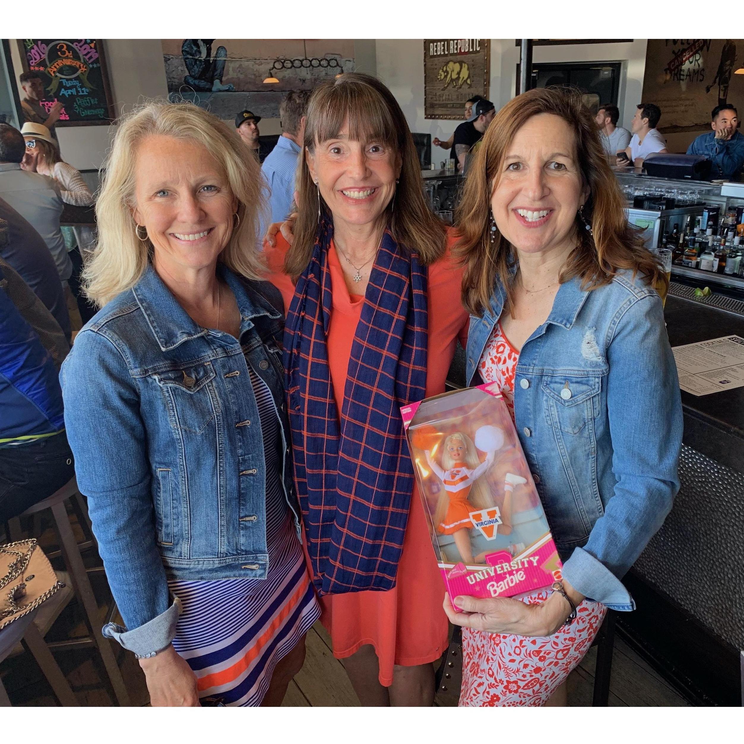 ... w/ Robbie, Donna, & UVA Barbie '19