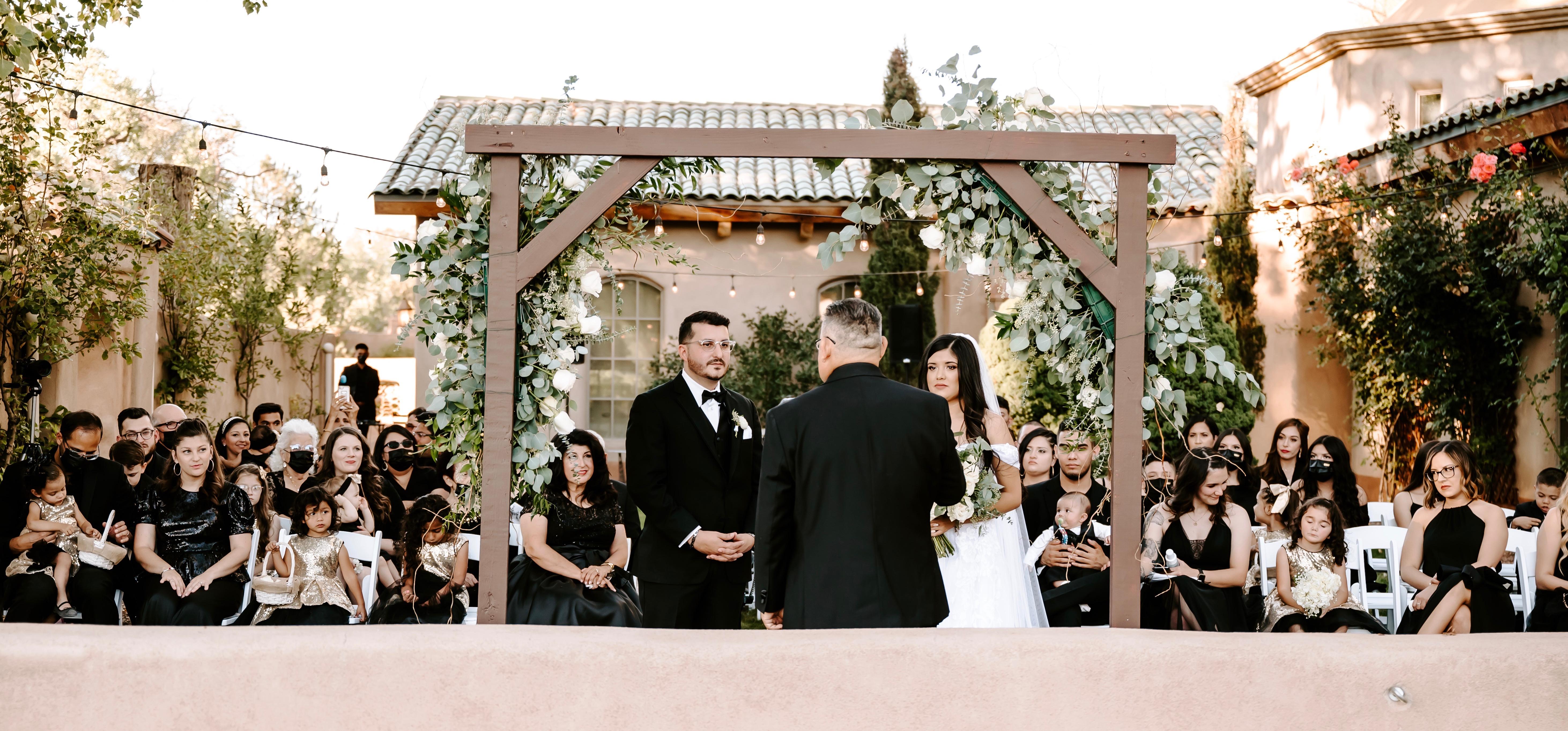 The Wedding Website of Grecia Galicia and Ruben Guajardo