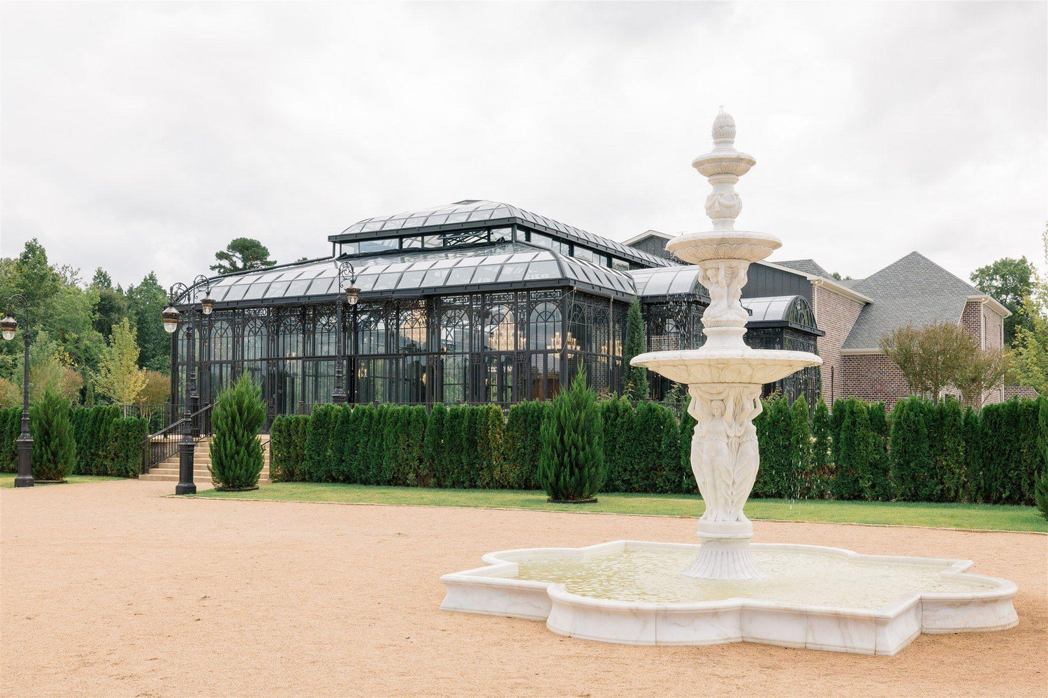 The Wedding Website of Riley Humberstone and Ethan Stair