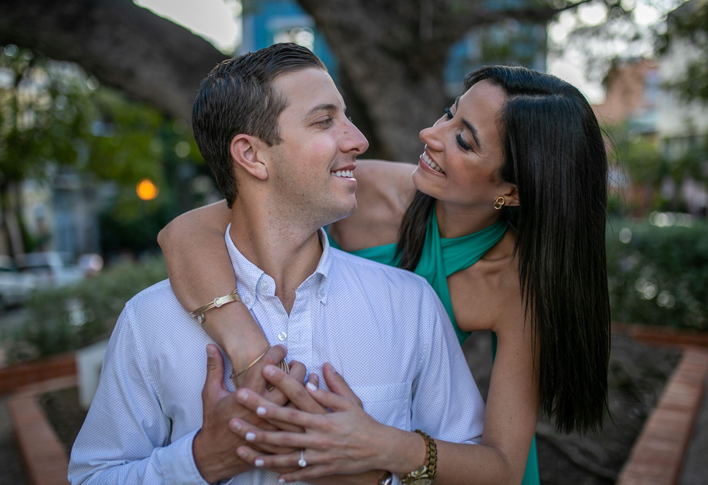The Wedding Website of SARI FERNANDEZ and JEFF COHEN