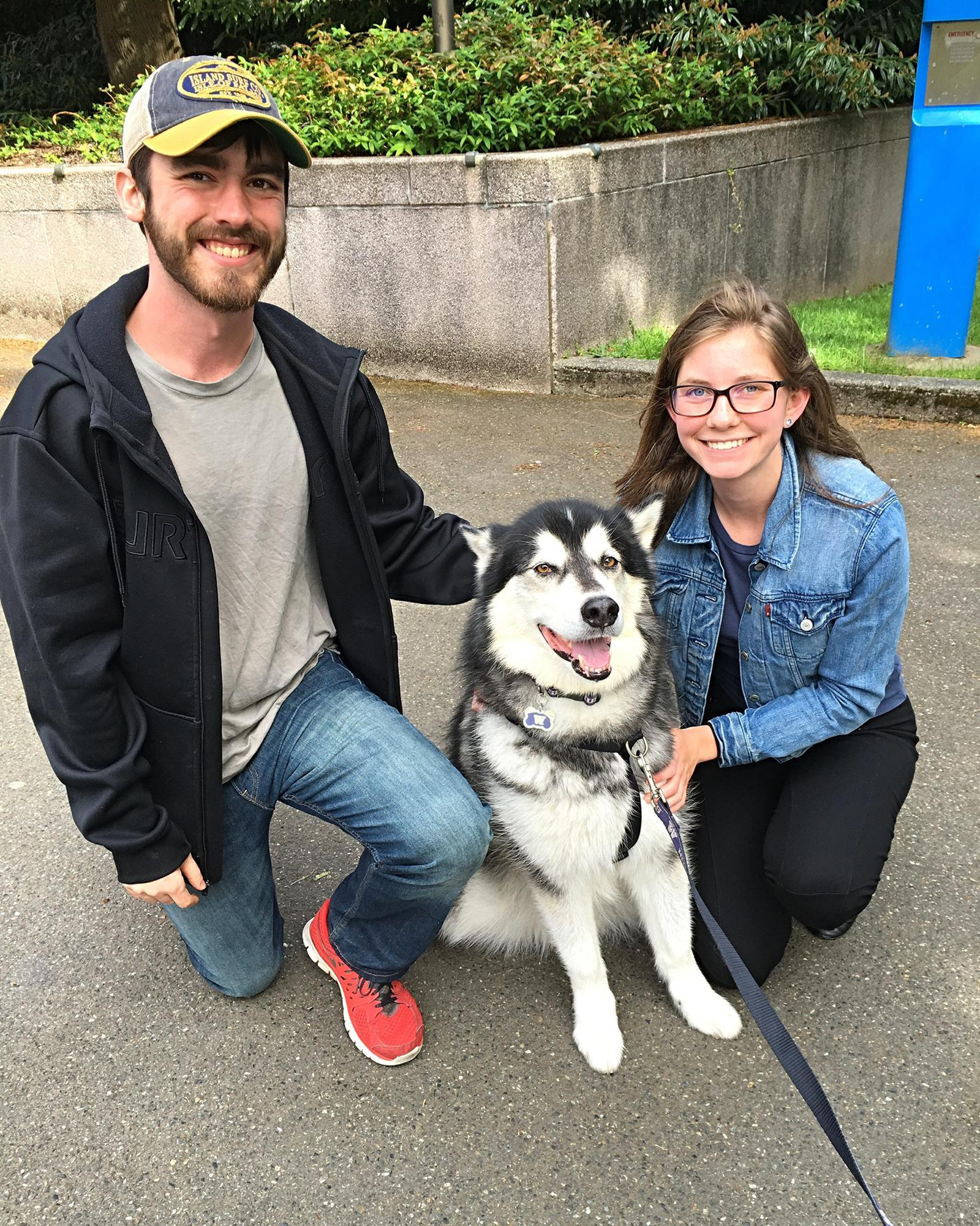 A picture with the University of Washington mascot, Dubs!