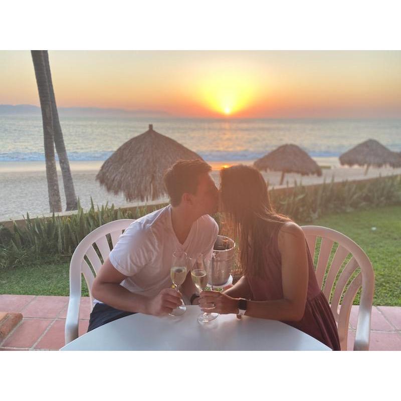 JUST ENGAGED - Puerto Vallarta 2021