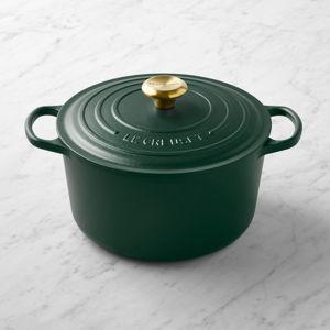 Signature Round Deep Oven, 6.5 qt, Foret Green Color