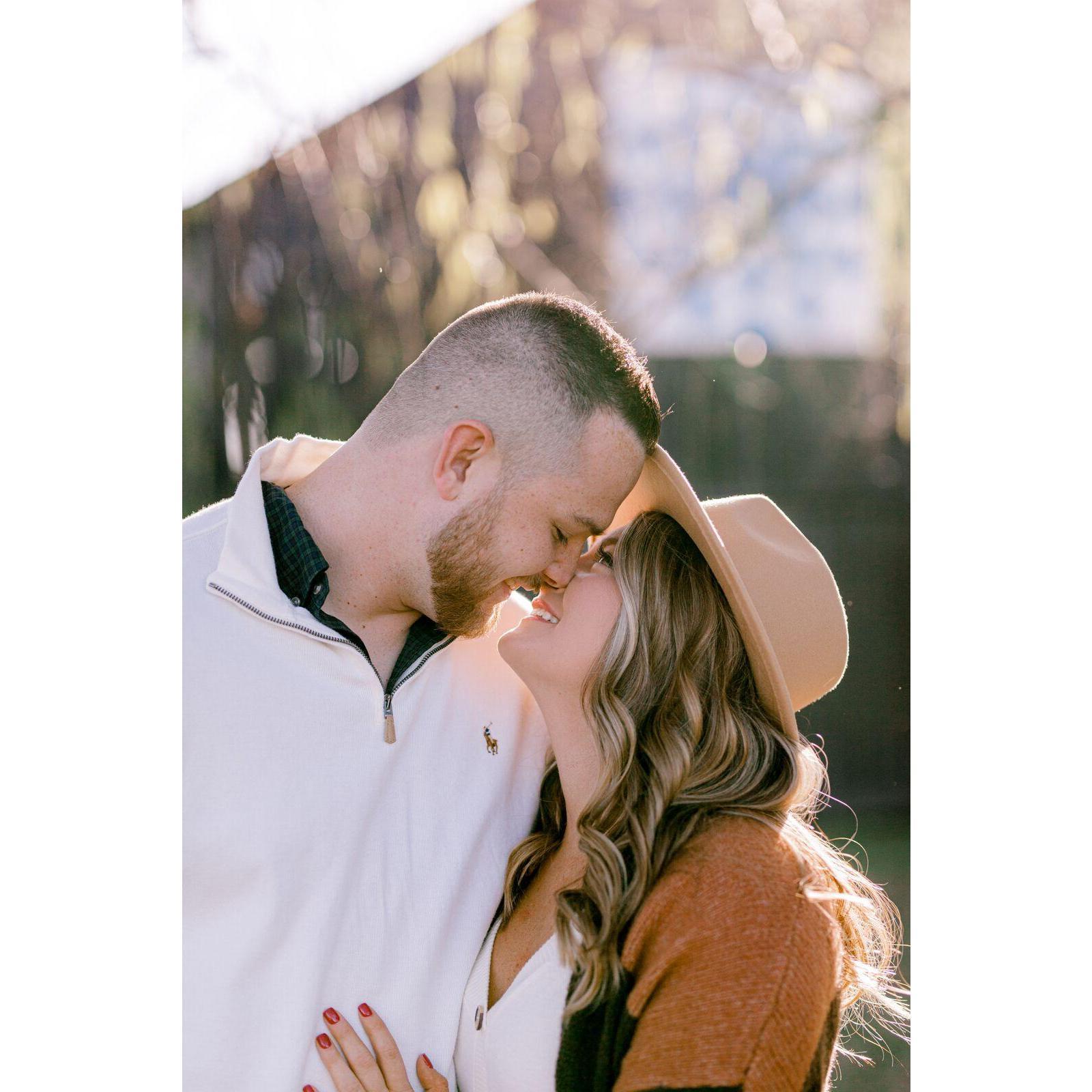Engagement picture by Ameroy Photography