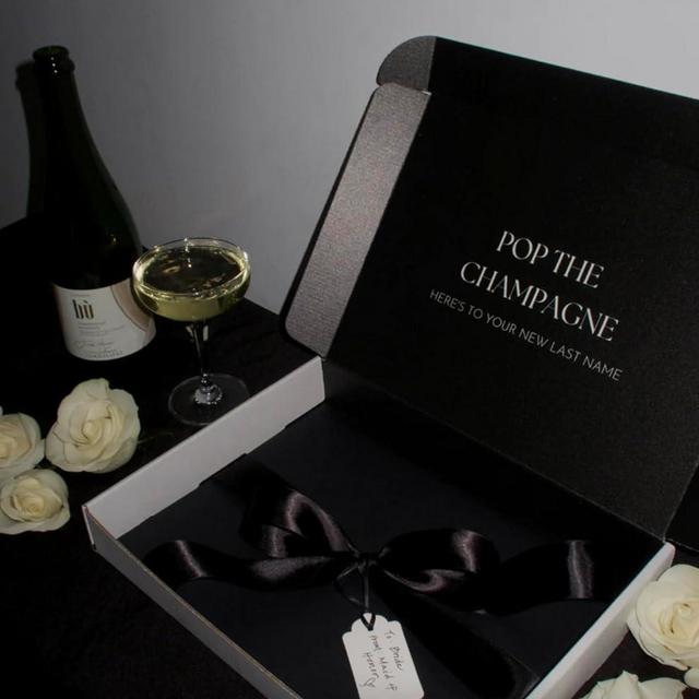 Name Change Kit for Brides (Washington)