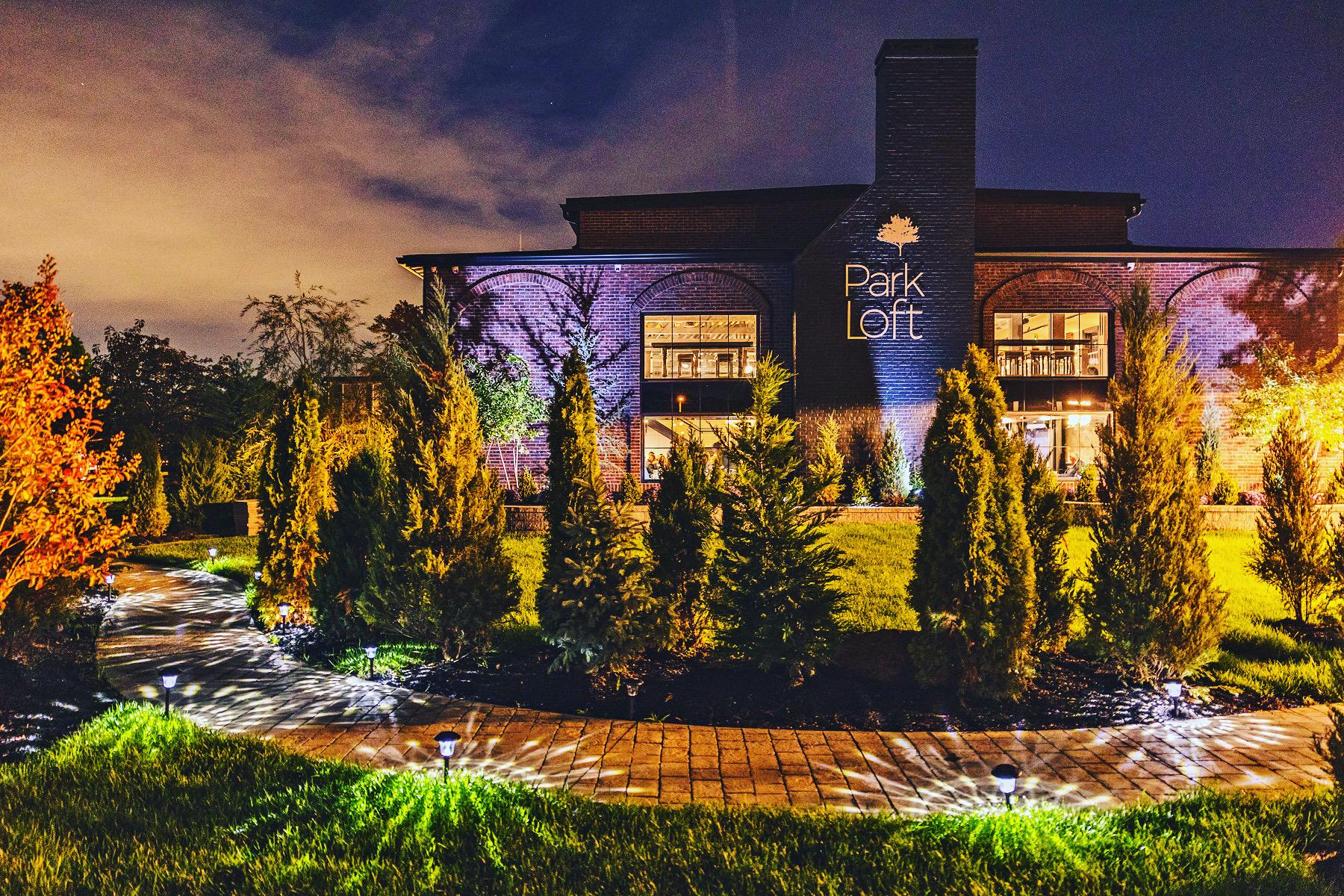 The Wedding Website of Erin Dunne and Brett Stevens