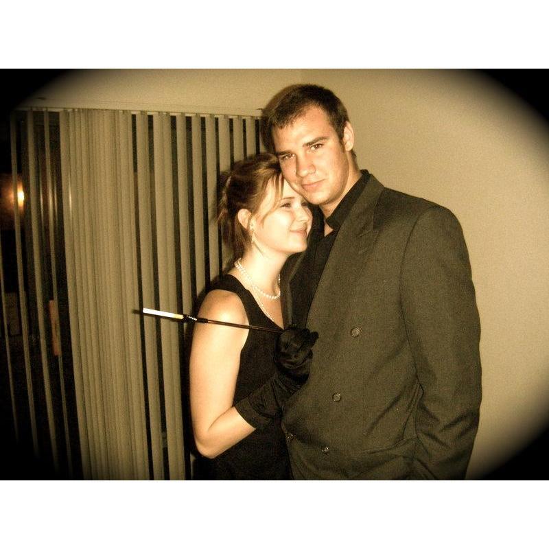 The time Jared finally let Ashley dress them up as Breakfast at Tiffany's, minus the cat (2007)