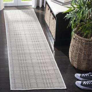 Bermuda Lelah Casual Runner