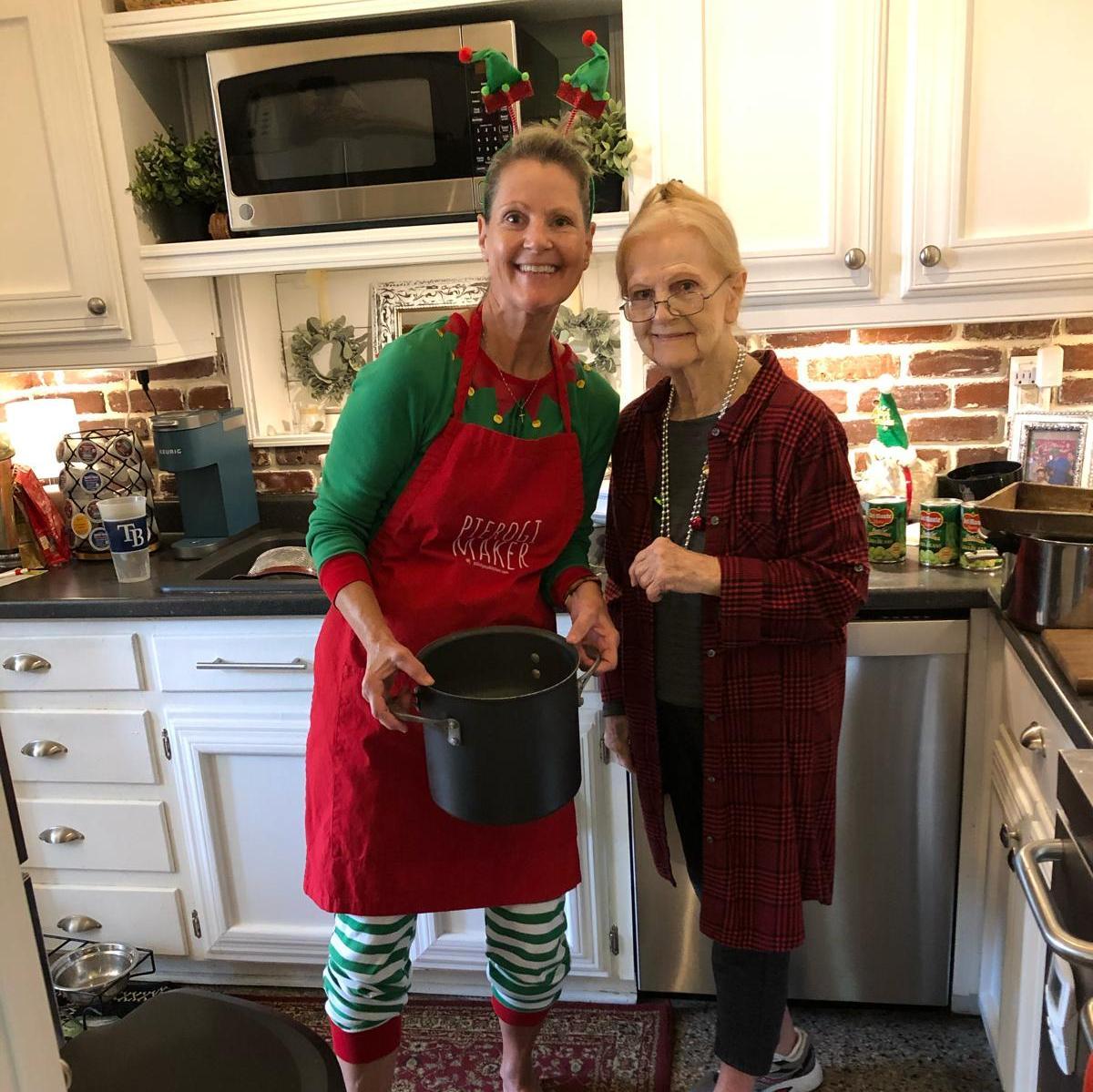 Help from an elf! (Birdie & Granny)