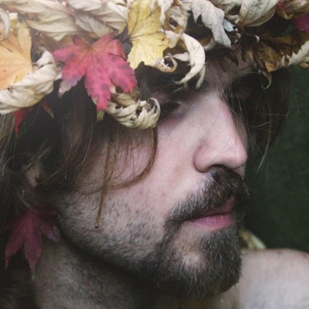 Beautiful guest outfit.