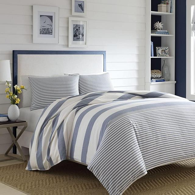 Nautica Home - Fairwater Collection - 100% Cotton Mediterranean Inspired Design Herringbone Weave Comforter Matching Shams, King, Blue