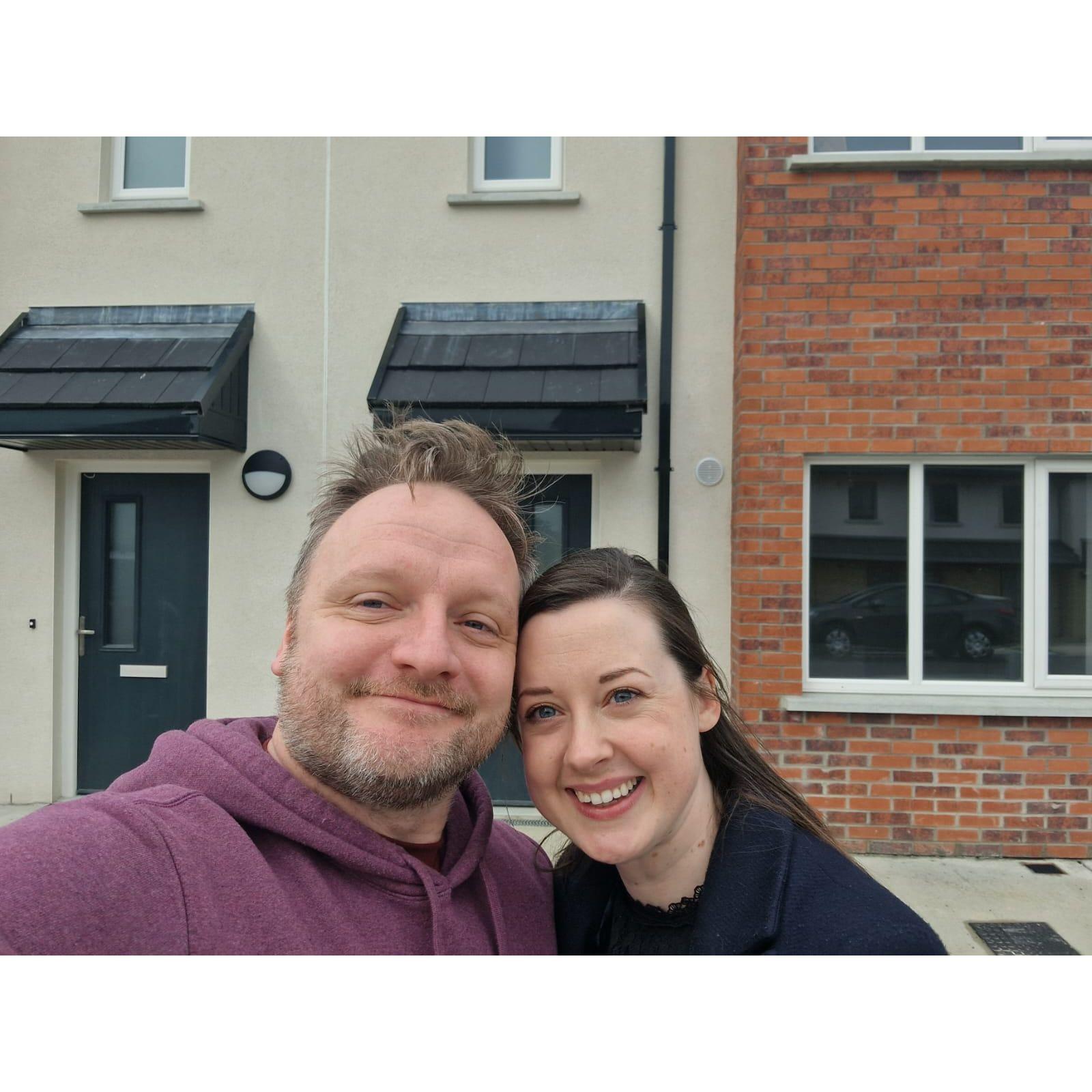 Ailish Gets the keys to her house.