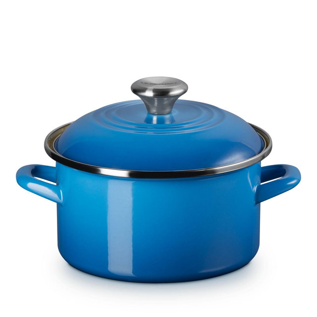 Le Creuset 3.8 Quart Petite Stockpot