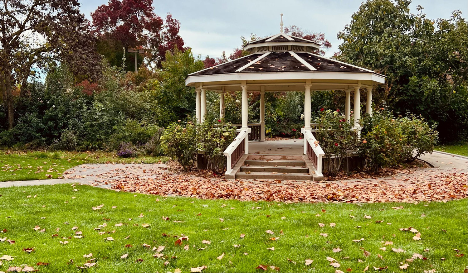The Wedding Website of Jaycee Bell and Johannes Spaulding