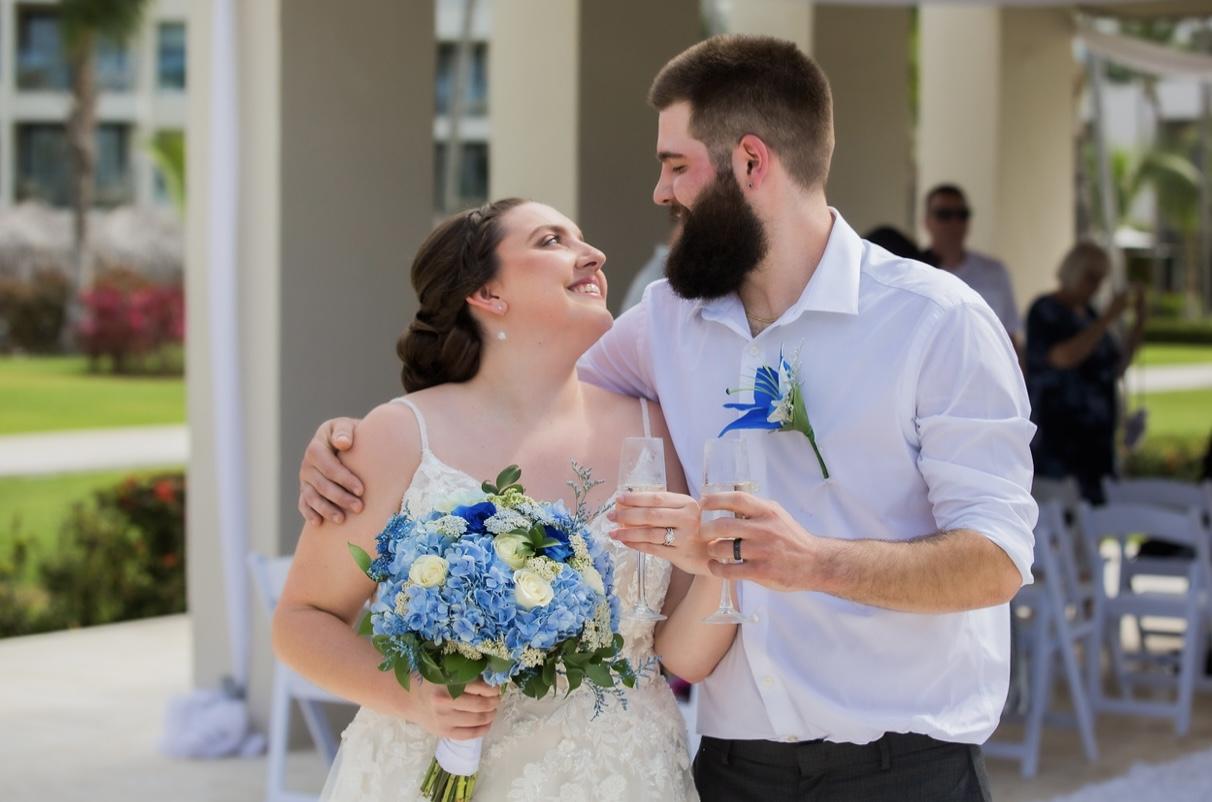 The Wedding Website of Kirstyn Smith and Chad Smith