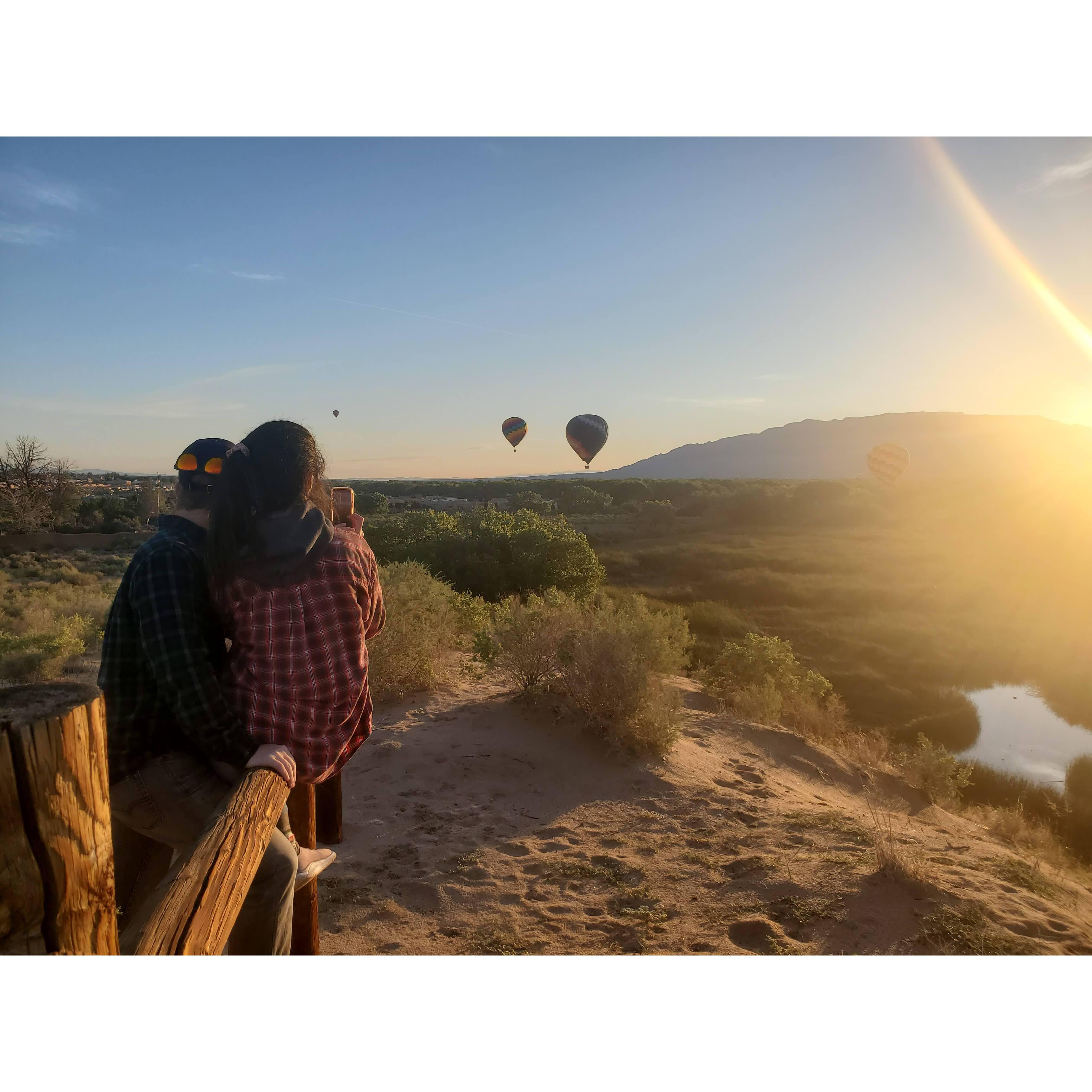 Balloon watching in New Mexico (thanks Rina!)