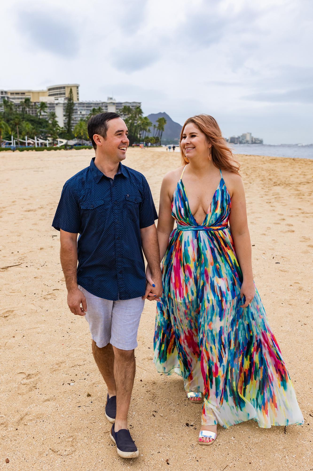 Engagement pictures on Waikiki beach!