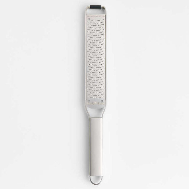 Microplane Professional Best Series Stainless Steel Fine Grater