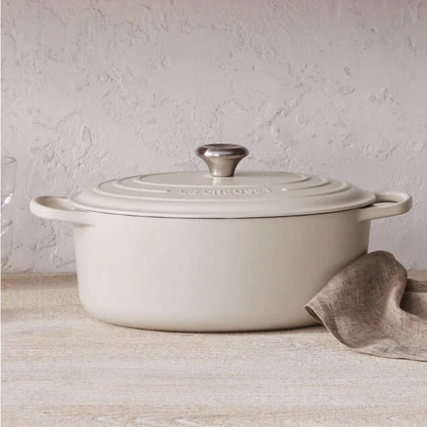 Signature 8 QT Oval Dutch Oven in color Brioche