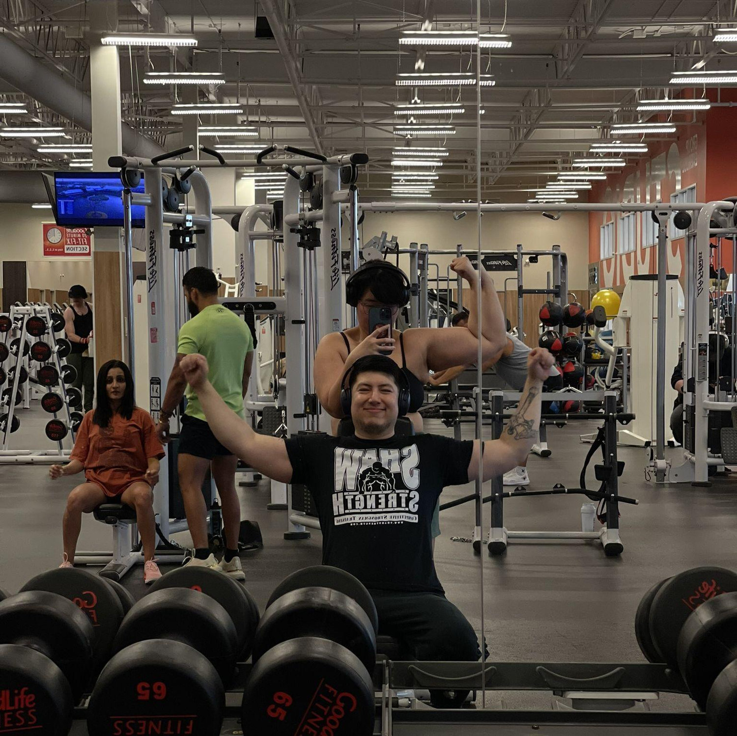 And they started going to the gym together