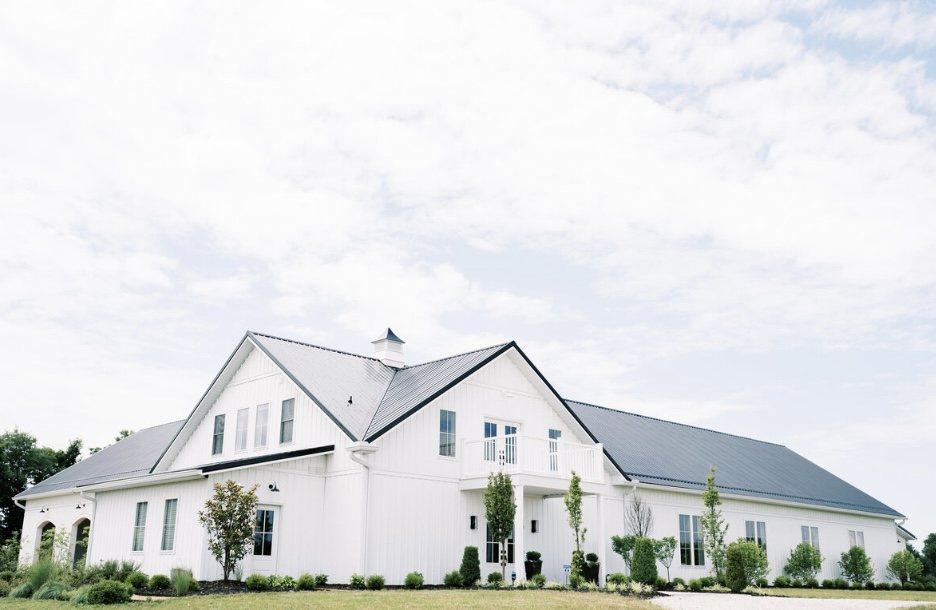 The Wedding Website of Jillian O'Donnell and Travis Laird