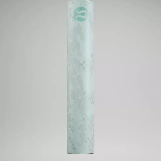 The Mat 5mm, Color: Variegated Camo Mat Sheer Blue Silver Blue/Sheer Blue