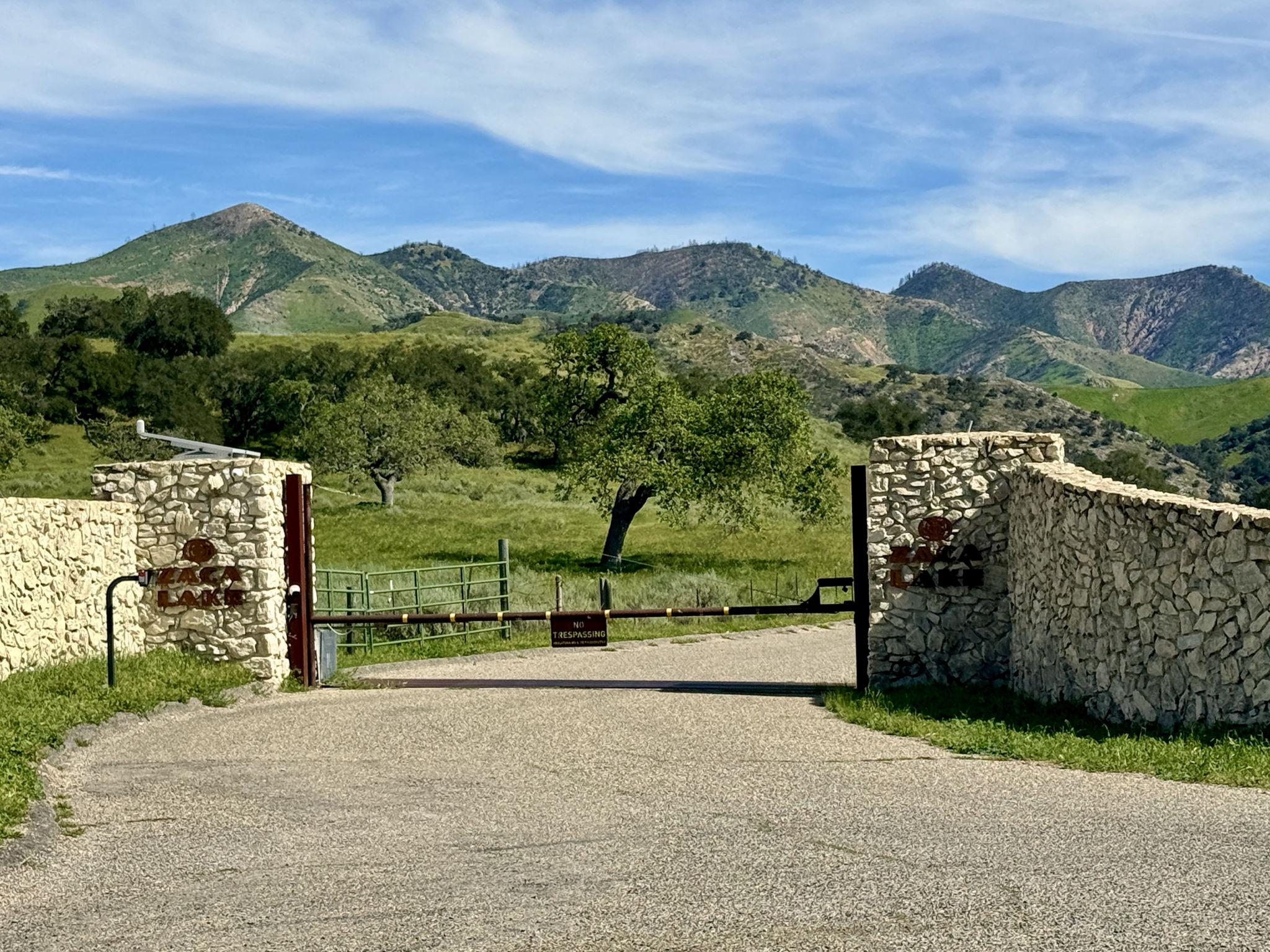 The Wedding Website of Caleb Marll and Kat Smith