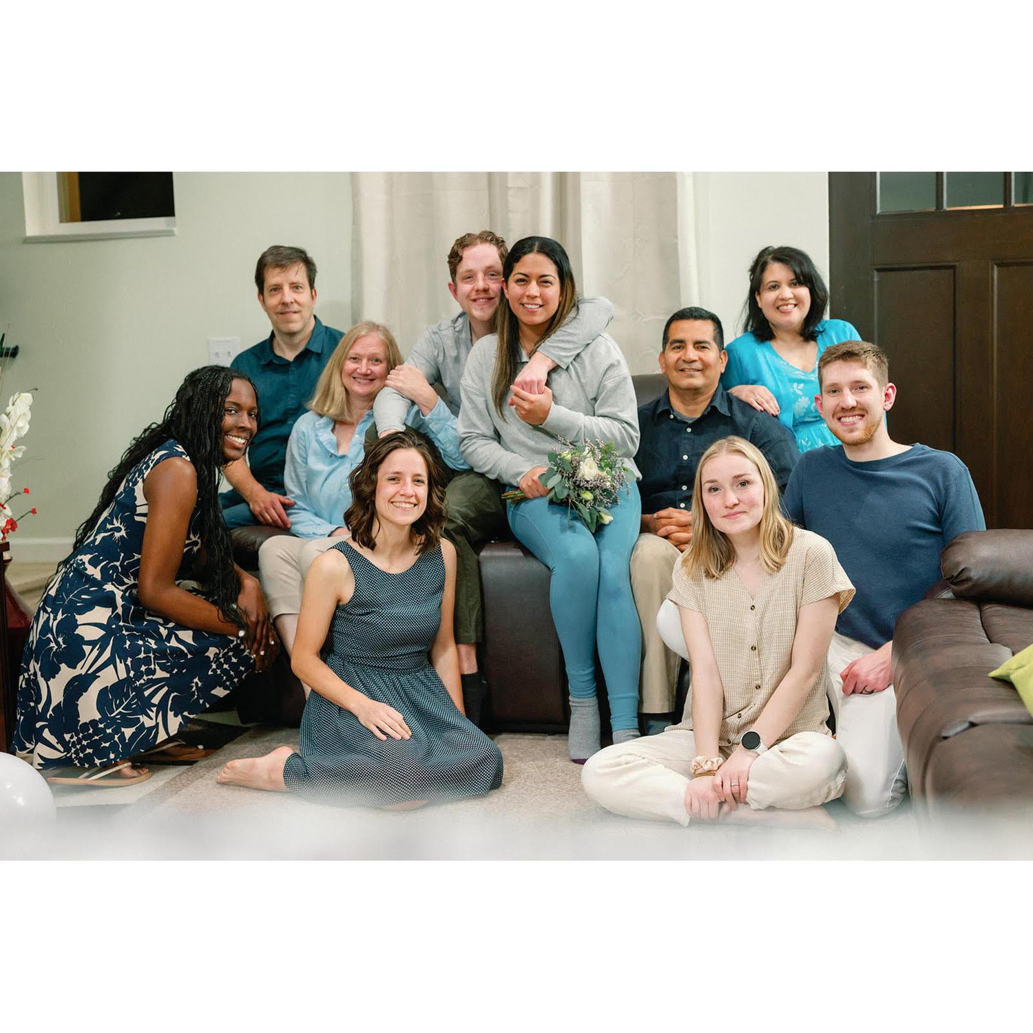 The family surprise on engagement day
