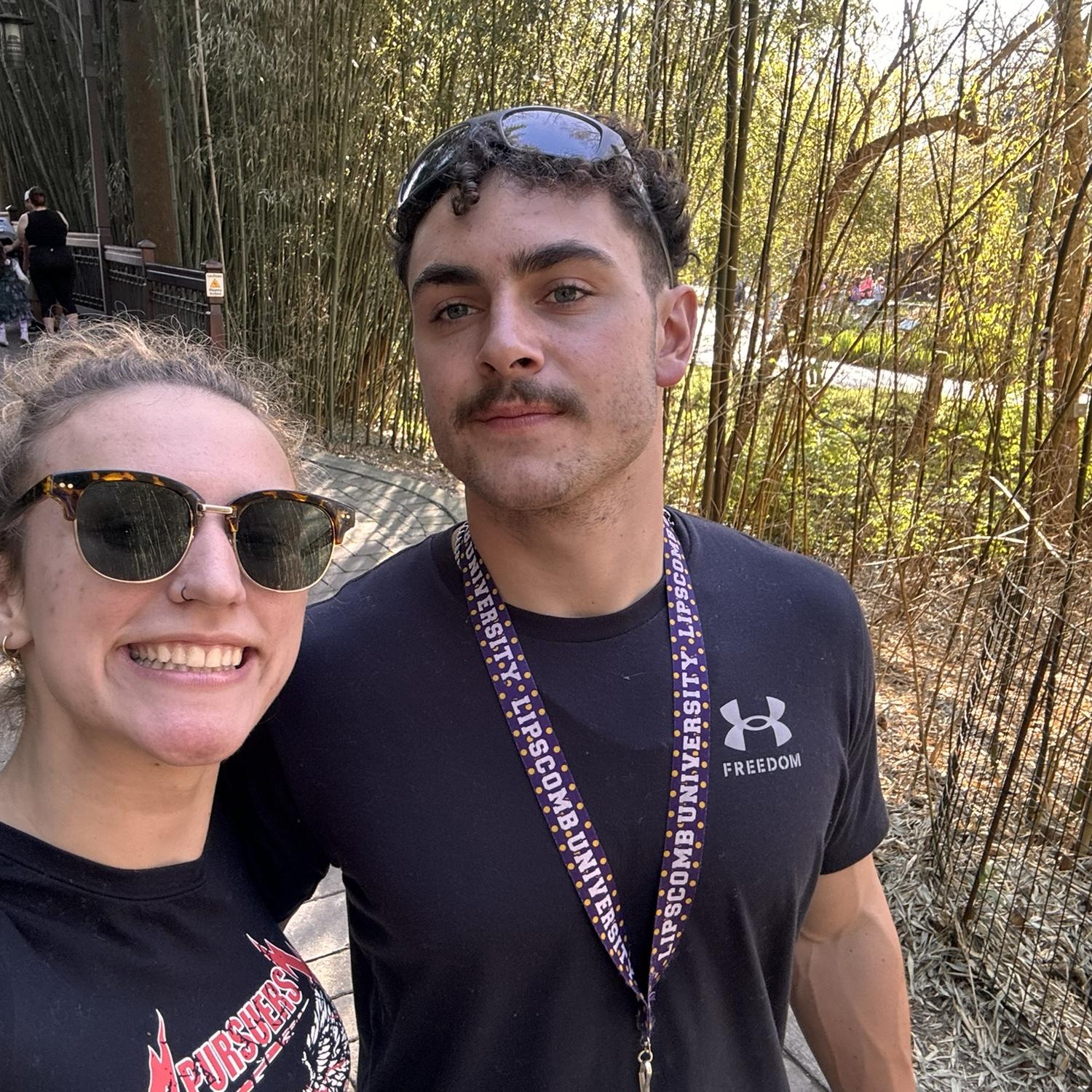First time at the zoo 🐒