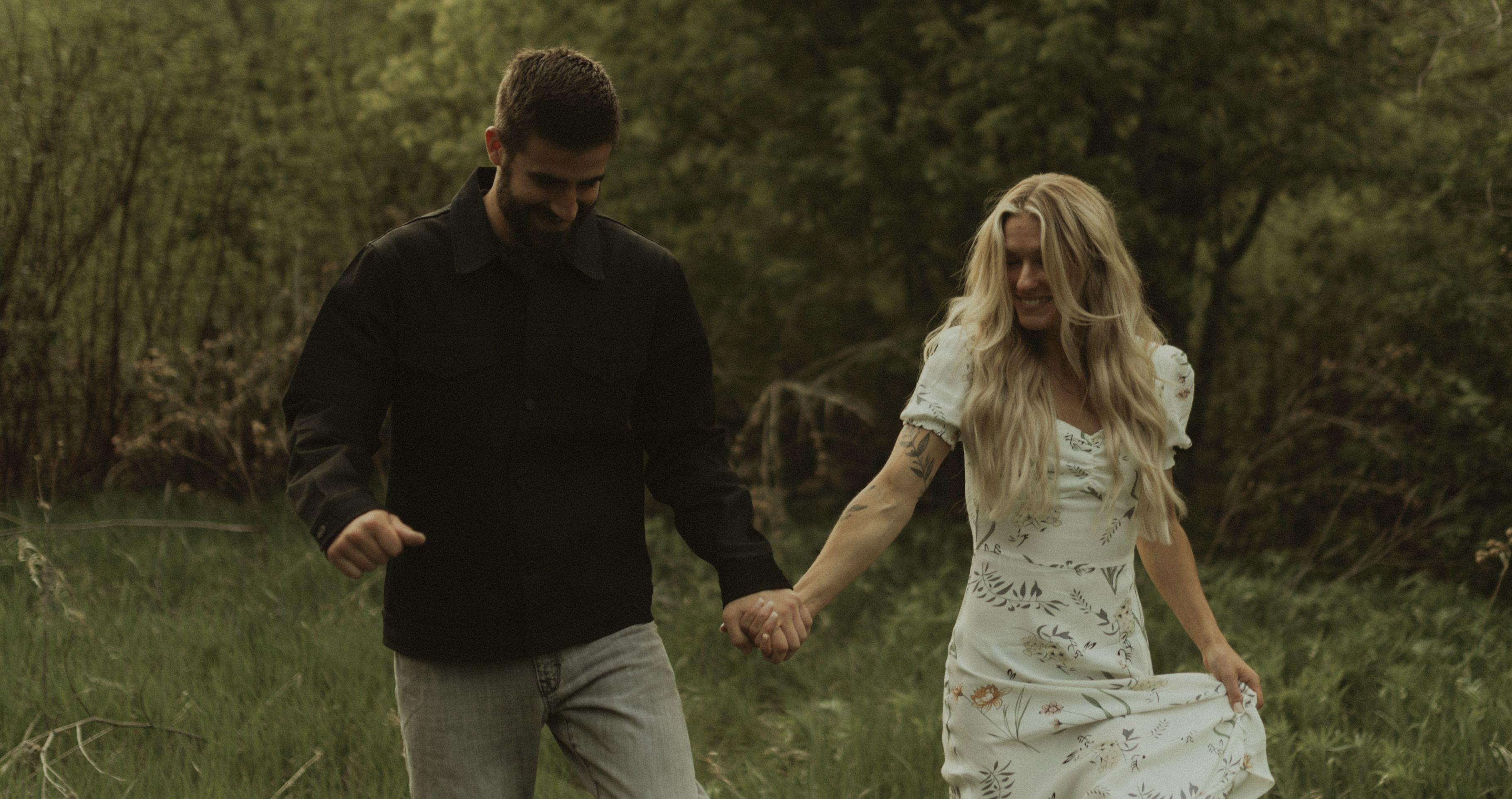 The Wedding Website of Savannah Surrage and Hogan DeSpain