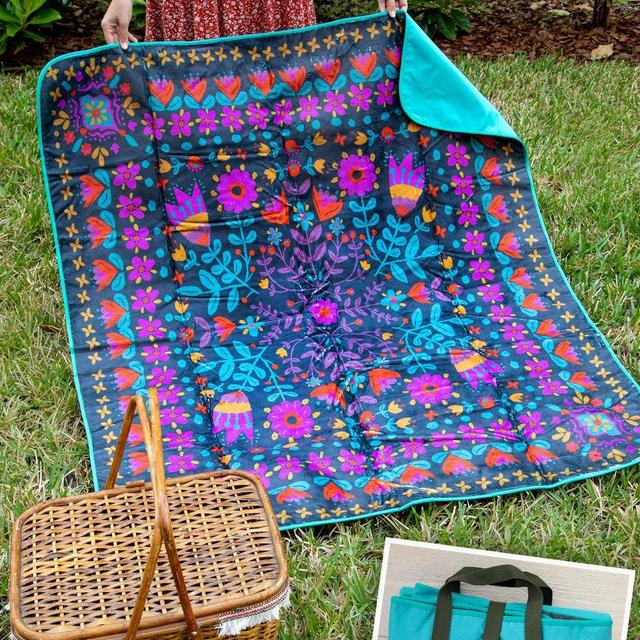 Water Resistant Picnic Blanket