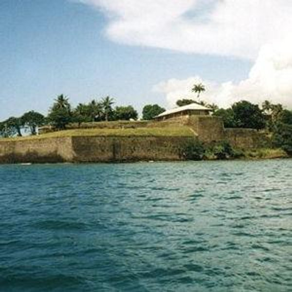 Visit Fort-St-Louis