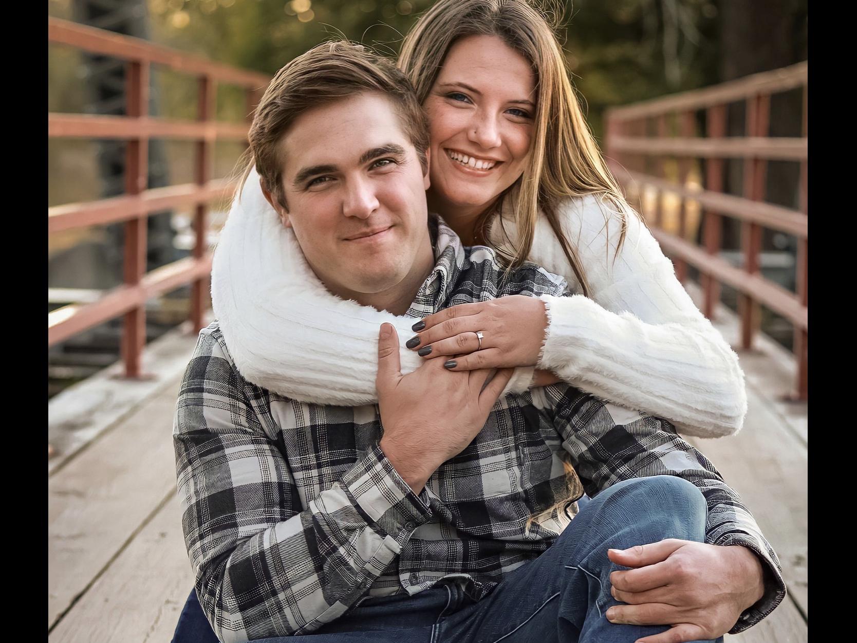 The Wedding Website of Anna Poyner and Dalton Tipton