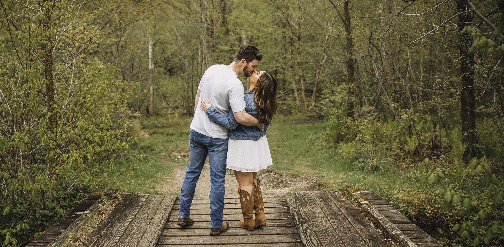 The Wedding Website of Caitlin Cronin and Drew Holtgrieve