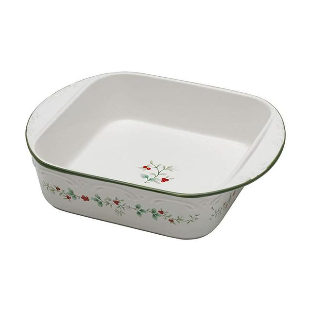 Pfaltzgraff Winterberry Baker, 9x9 inch, Assorted